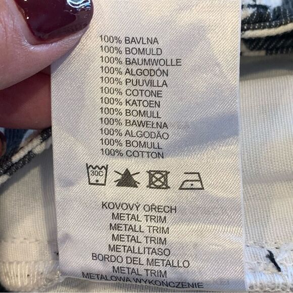 The Ragged Priest Wide Leg Dad Fit Black White Wave Print Jeans Size 24 - Picture 8 of 10